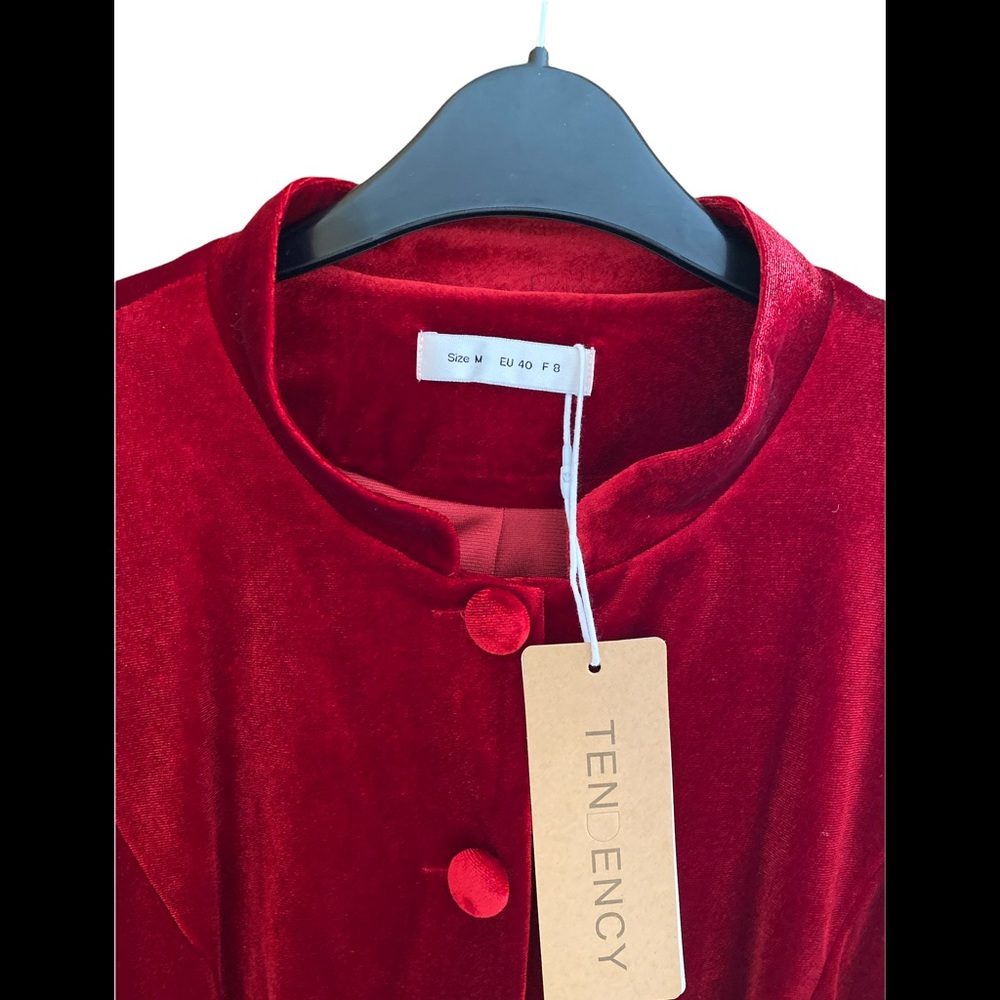 NWT Rich Red Tendency Velour Dress. Size M - Picture 9 of 11